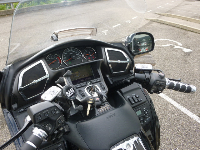 GOLDWING 1800 LUX AIRBAG GPS N08