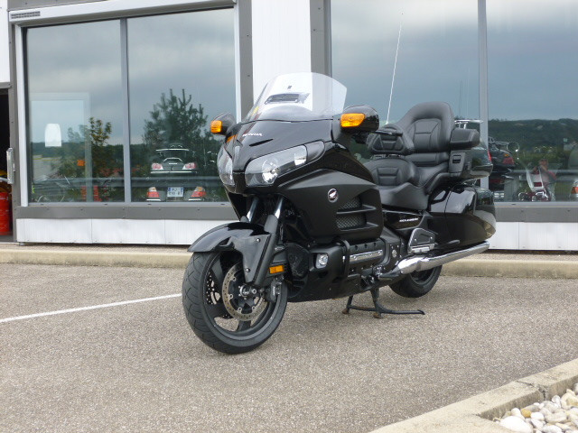 GOLDWING 1800 LUX AIRBAG GPS FULL BLACK 2014