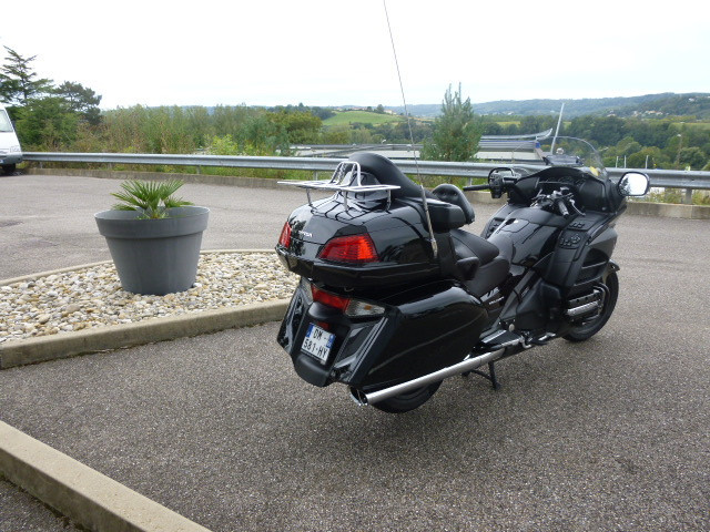 GOLDWING 1800 LUX AIRBAG GPS FULL BLACK 2014