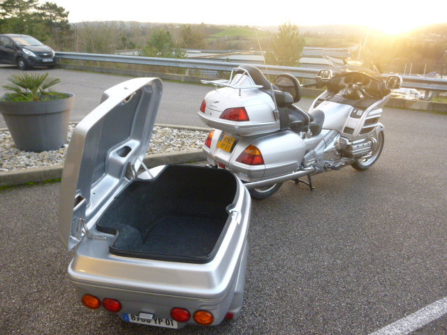 GOLDWING 1800 05 PLUS REMORQUE